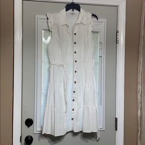 White  sleeveless dress